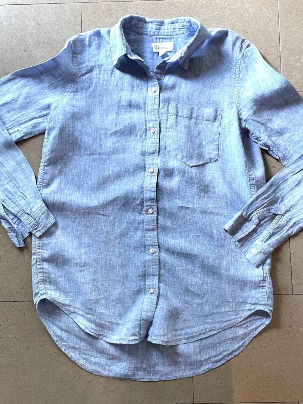 GAP Woman's Light Blue Linen Boyfriend Shirt Boyfriend-Extra Small XS